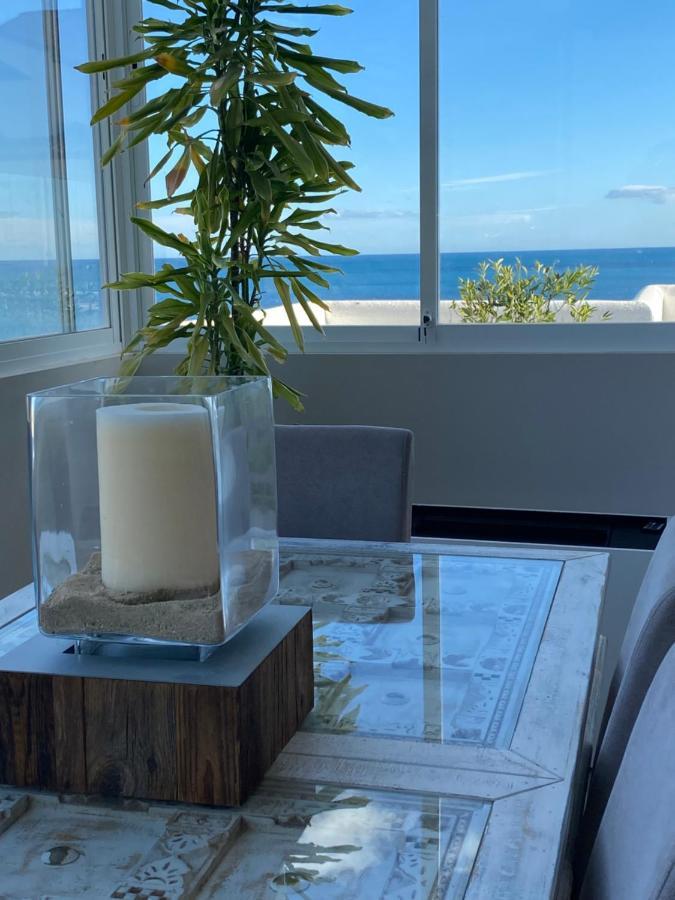 On The Beach - Penthouse On The Mediterranean Естепона Екстериор снимка