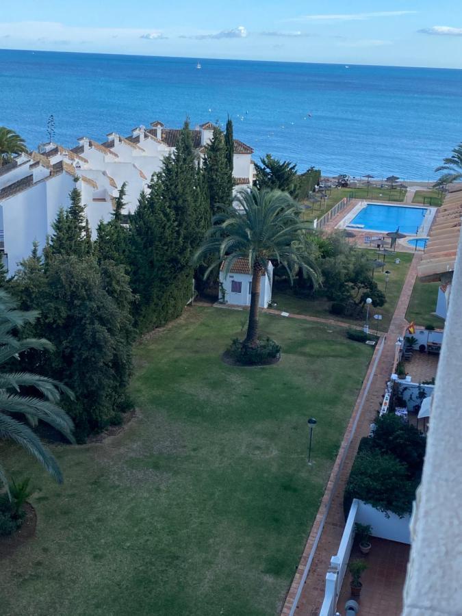 On The Beach - Penthouse On The Mediterranean Естепона Екстериор снимка