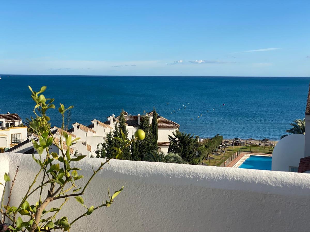 On The Beach - Penthouse On The Mediterranean Естепона Екстериор снимка