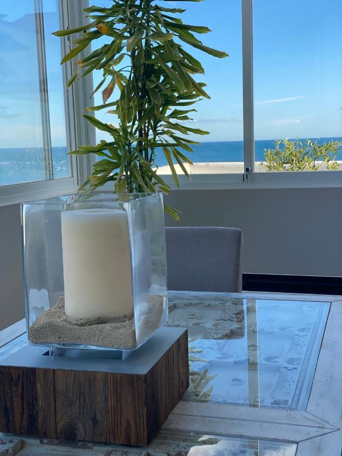 On The Beach - Penthouse On The Mediterranean Естепона Екстериор снимка