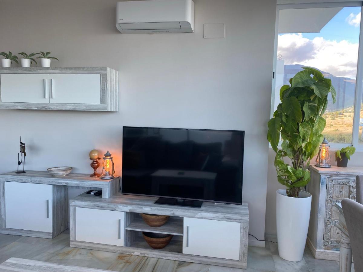 On The Beach - Penthouse On The Mediterranean Естепона Екстериор снимка